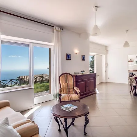 בית נופש Sea View House