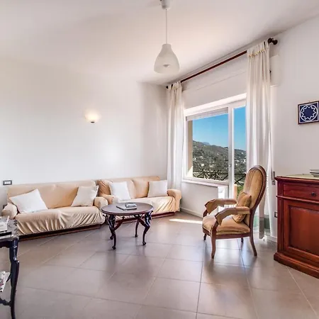 Sea View House בית נופש